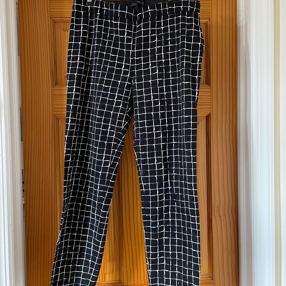 Women’s Black and White Checkered Pants